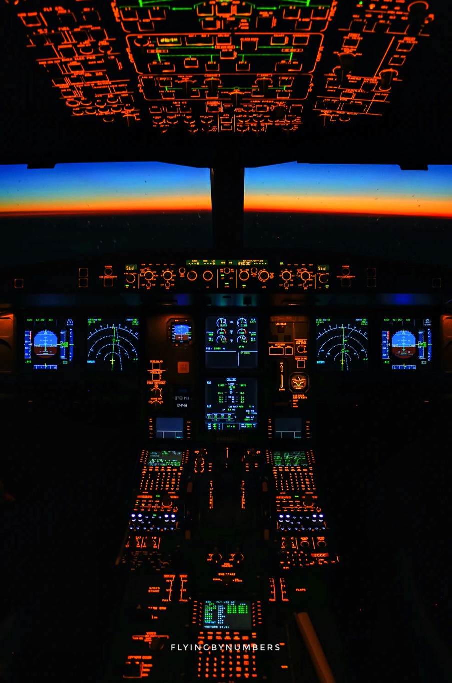 Pilots using autopilot in the cruise 39000ft